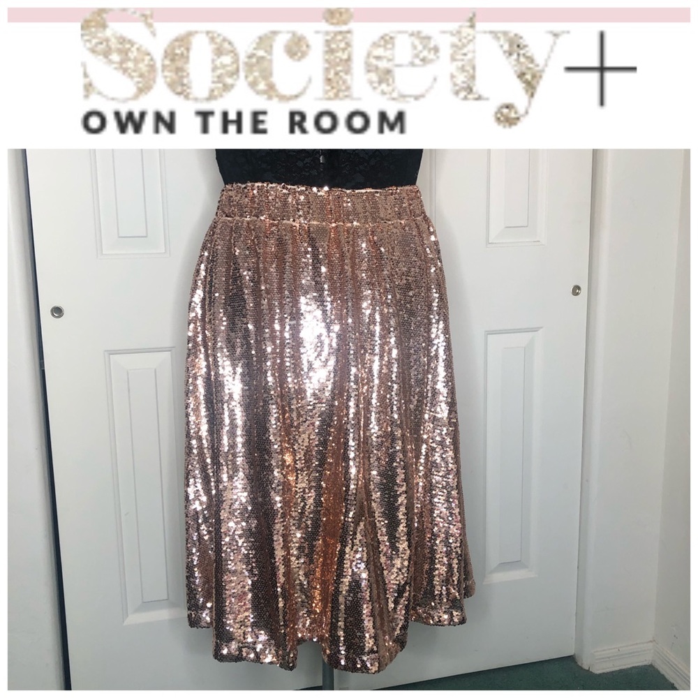 Society Plus Rose Gold Sequin Skirt Size 22/24 NWT